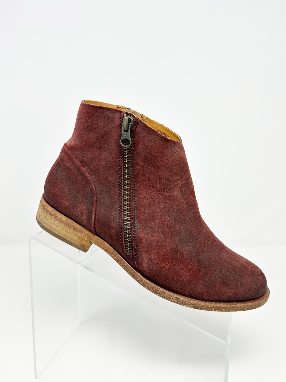 Kork-Ease Riley Womens Ankle Booties Burgundy Suede Side Zip Low Heel Size 7.5